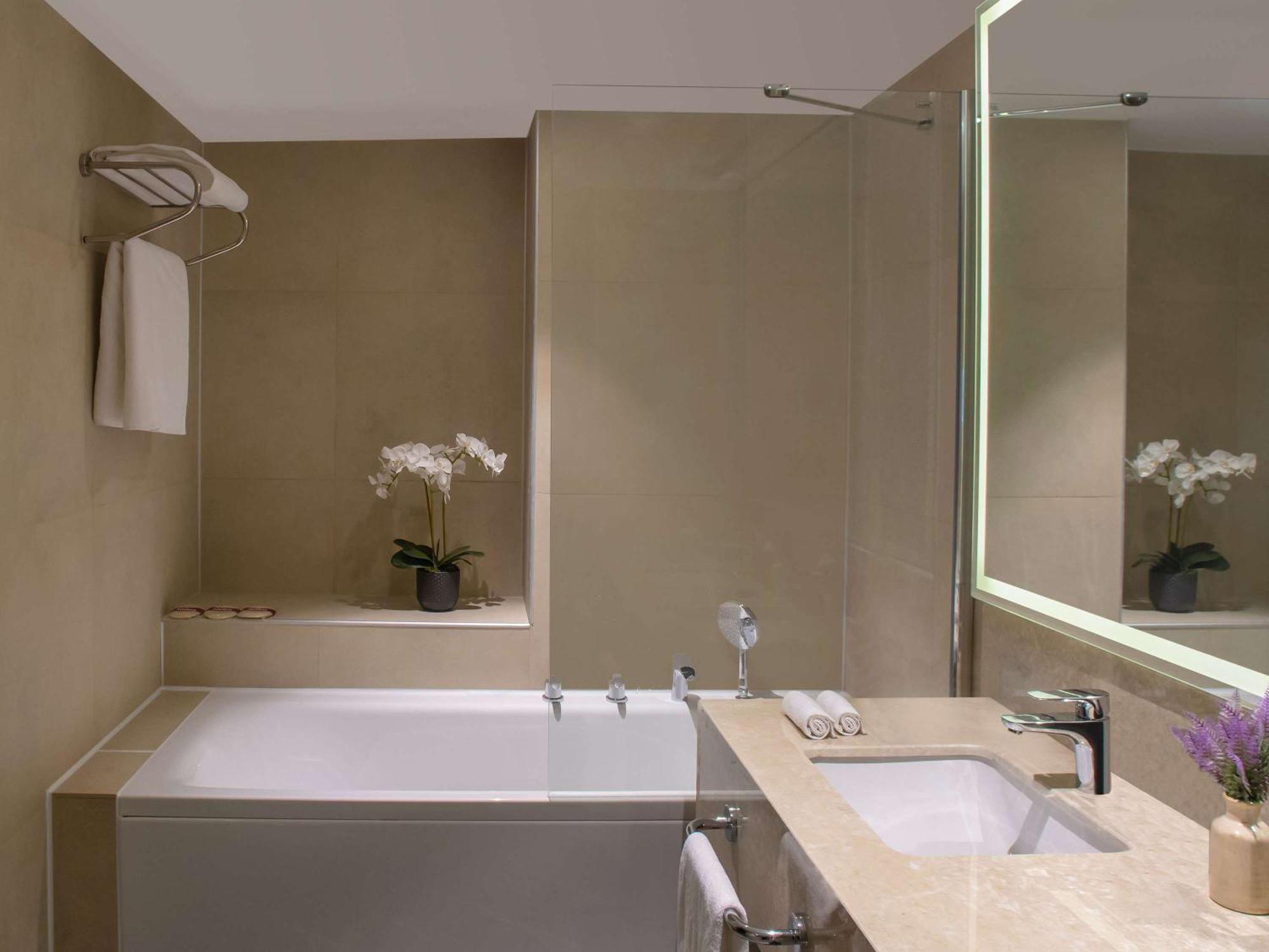 Movenpick Diyarbakir Hotel Bagian luar foto